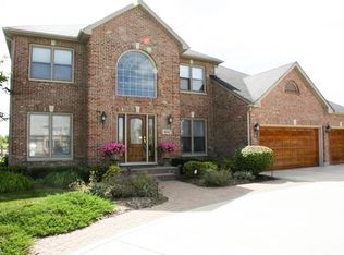 480 Lewis Rd, Geneva, IL 60134