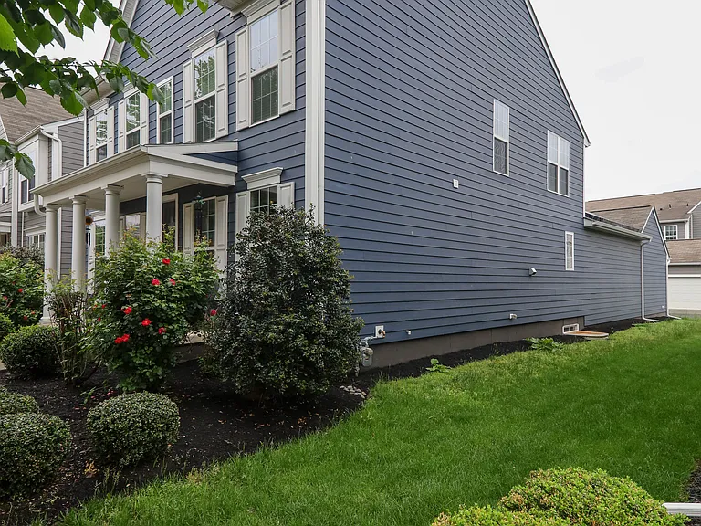 606 Line Rd — Photo 4