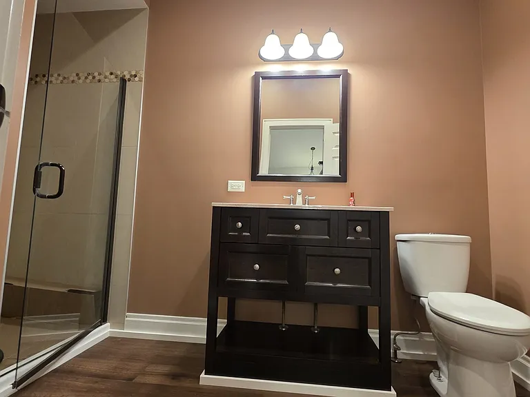 824 N River Rd — Photo 10