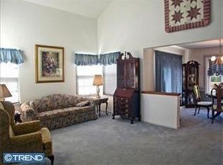 224 Village Green Ln, Telford, PA 18969
