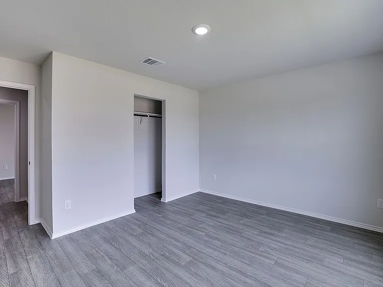 829 Eagles Nest Dr — Photo 6