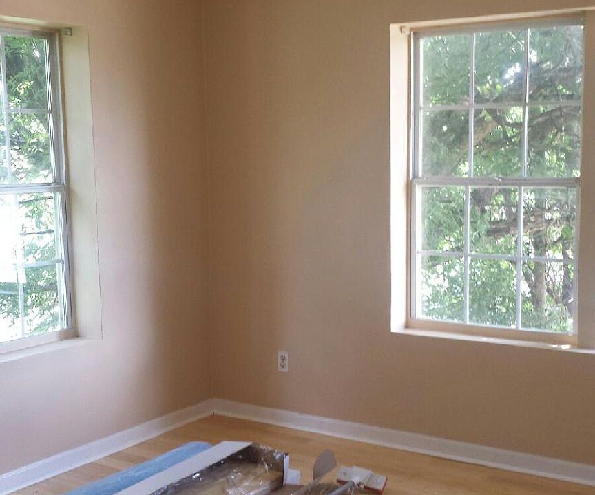 1st image of 2062 E 5th Ave APT 3