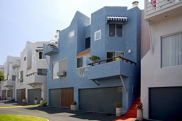 Unique Townhome