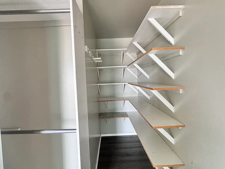 8042 Sterling Dr — Photo 8