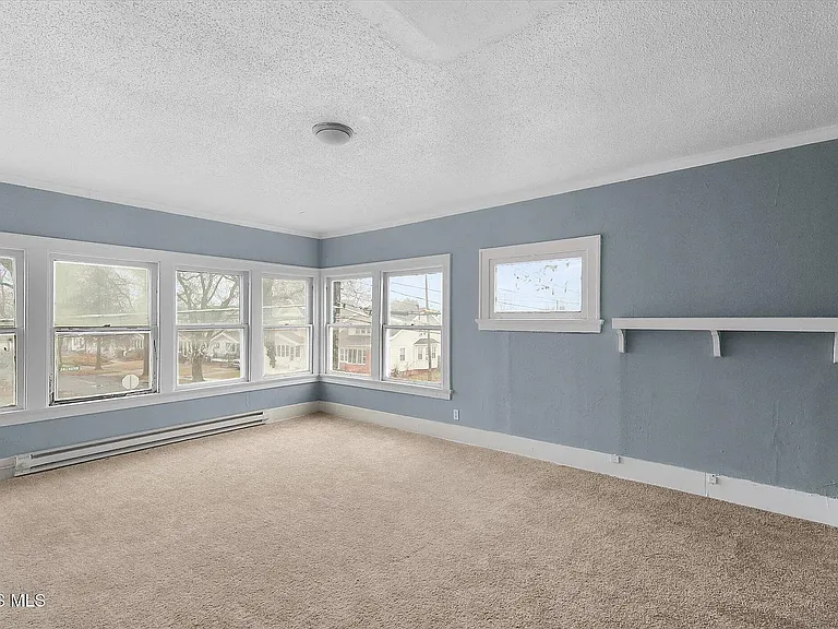 1752 Arlington Ave #1 — Photo 4