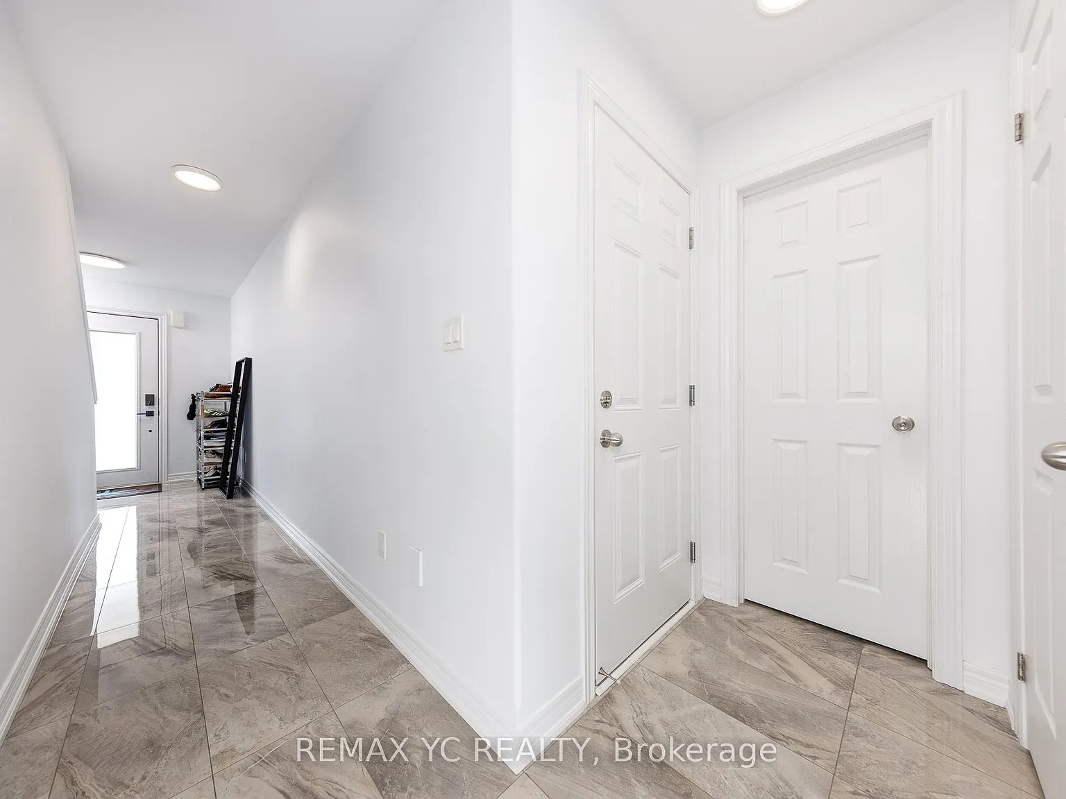 3 bed, $2,600 — Photo 4