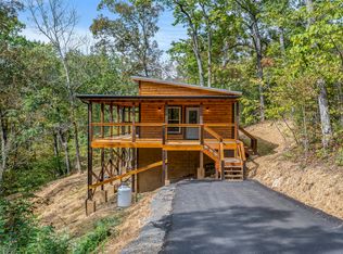 1047 Pleasure Rd, Sevierville, TN 37876