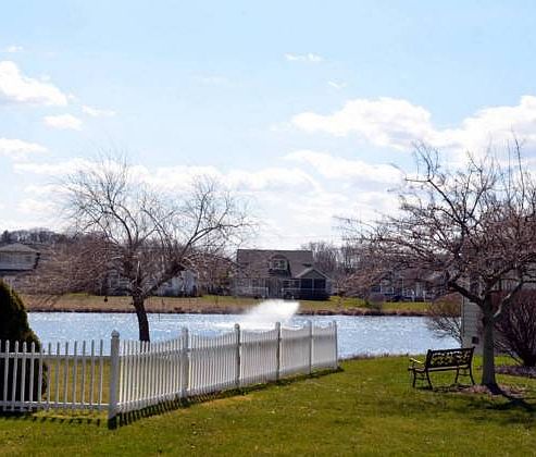 1st image of 164 Lakeside Dr