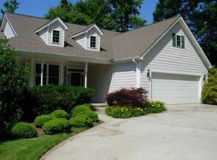 229 Bridge Creek Rd, Tiger, GA 30576