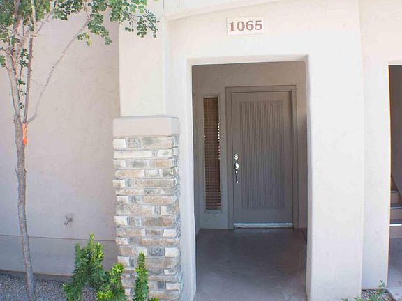 4th image of 20121 N 76th St Unit 1065