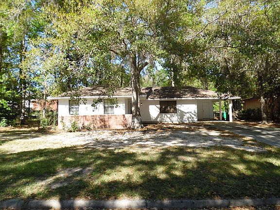 3rd image of 1214 Ponderosa Dr
