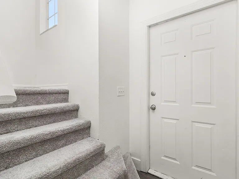 403 Orchid Dr — Photo 20