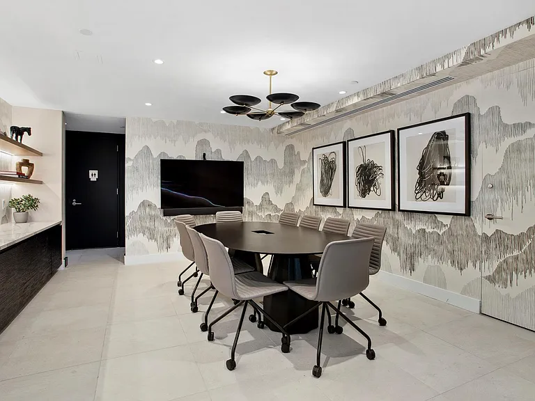 400 E 67th St #28B — Photo 13