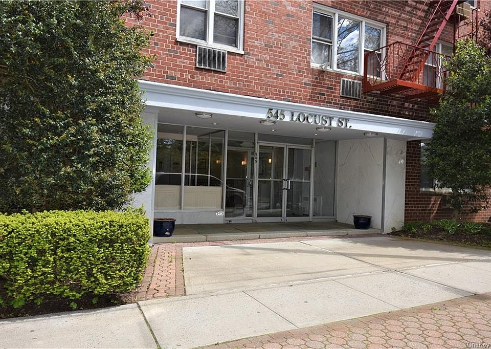 1st image of 80 William St APT 3G