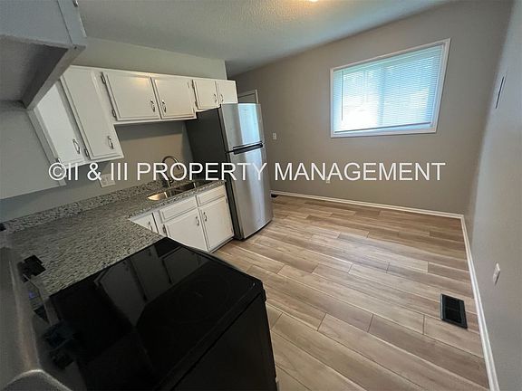 3rd image of 18866 E Wigwam Dr