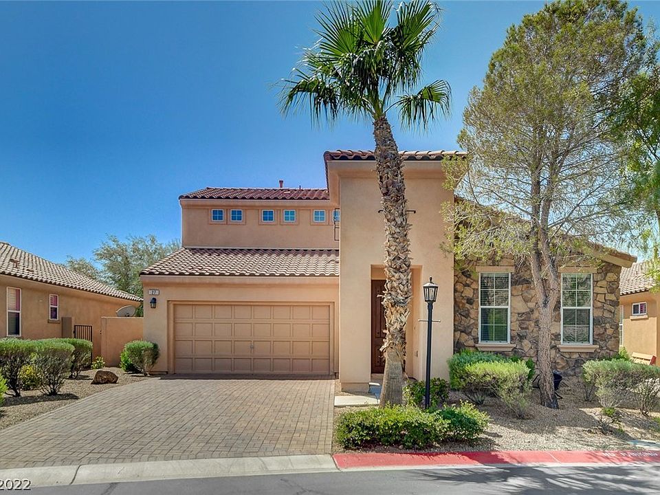 1st image of 27 Avenza Dr