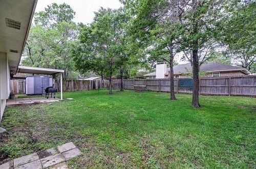 3rd image of 3310 Big Bend Dr