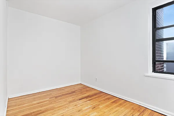 Sold by Douglas Elliman | media 14