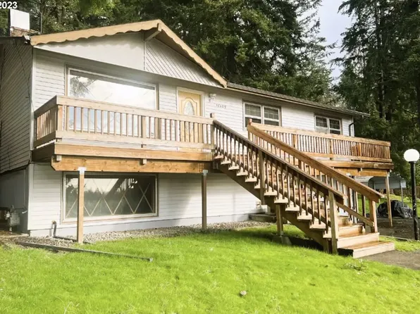 17409 SE Sunnyside Rd, Damascus, OR 97089