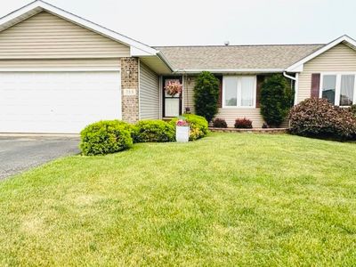 753 Golden Prairie Dr, Davis Junction, IL, 61020