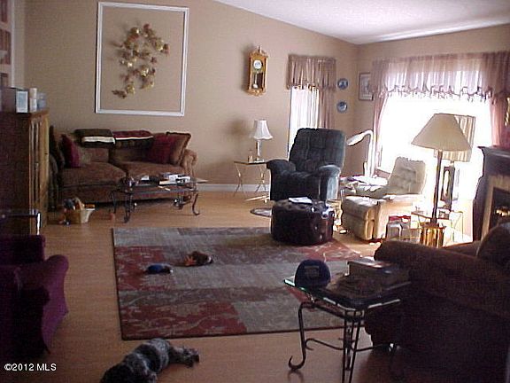 5th image of 1620 N Anne Ave