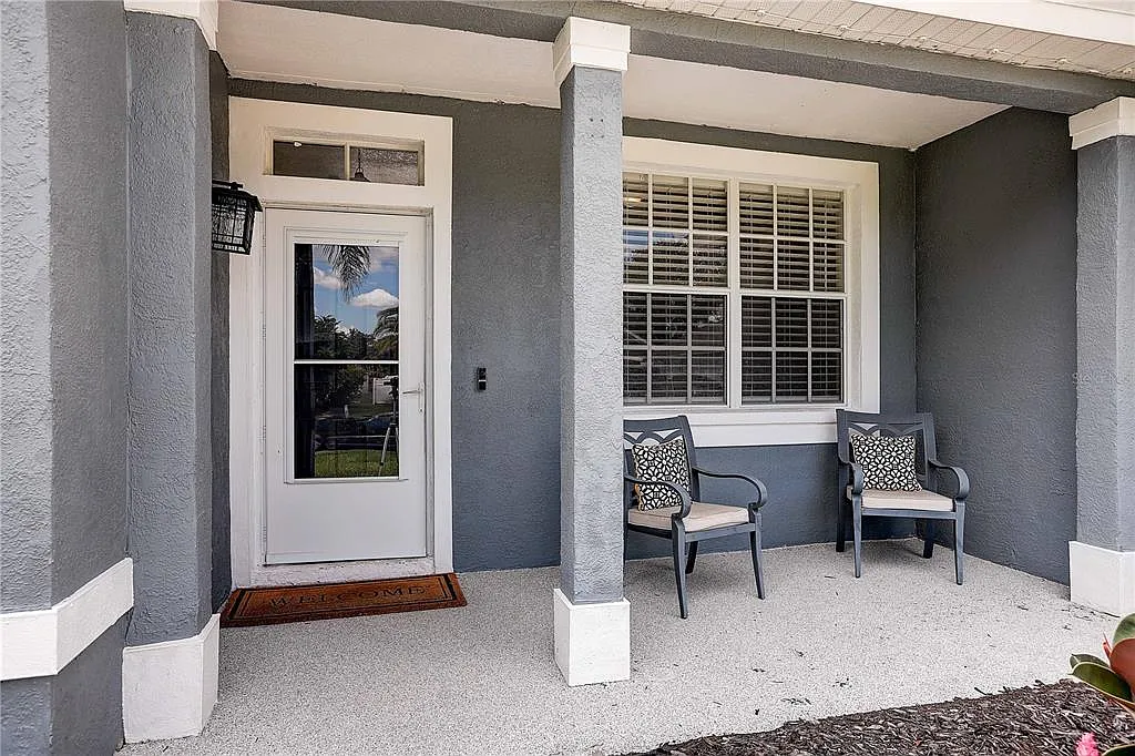 3 bed, 2.0 bath, 1808 sqft, $2,600 — Photo 3