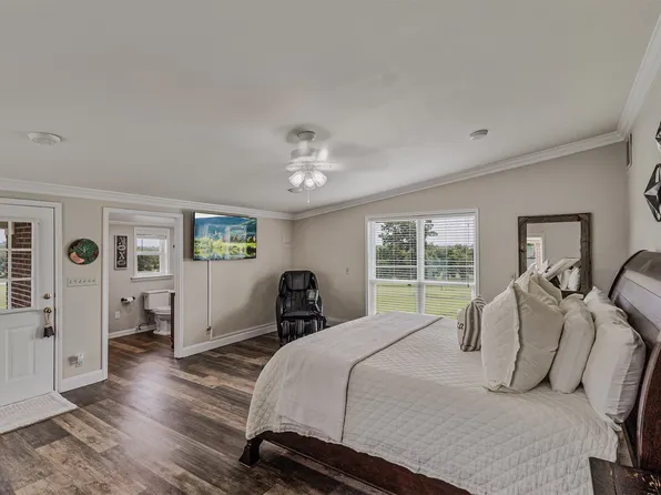 339 Colwell Rd, Forestburg, TX 76239