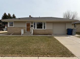 4858 South 26th STREET, Milwaukee, WI