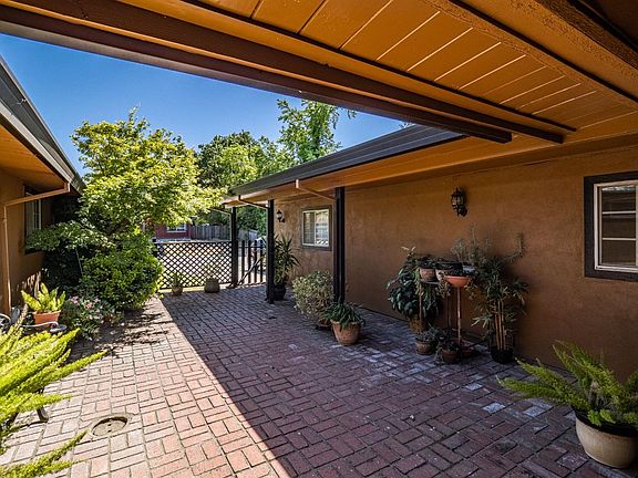 5th image of 4305 Laurelwood Way