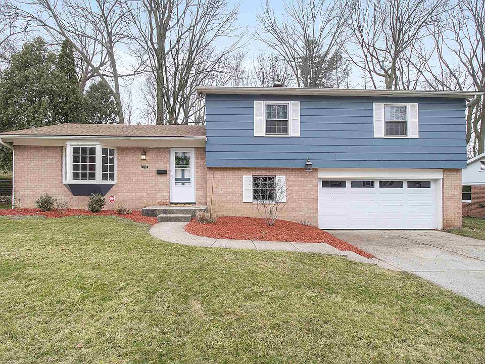 1st image of 1152 Echo Dr