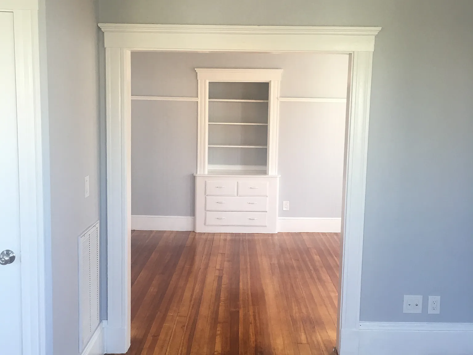 2 bed, 1200 sqft, $2,950 — Photo 3