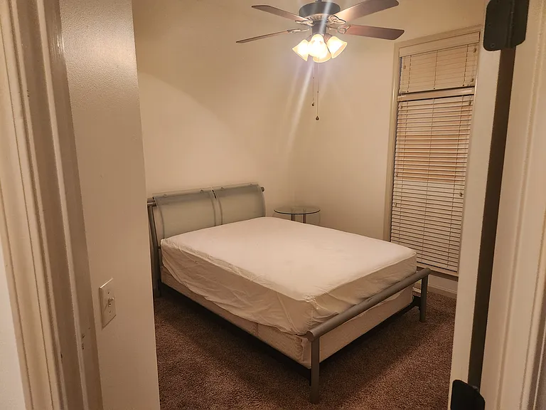 108 Saint Andrew Ct — Photo 4