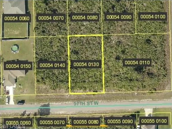 2804 57th St W, Lehigh Acres, FL 33971