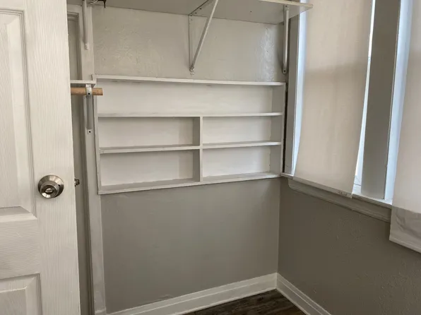 6035 S Karlov Avenue