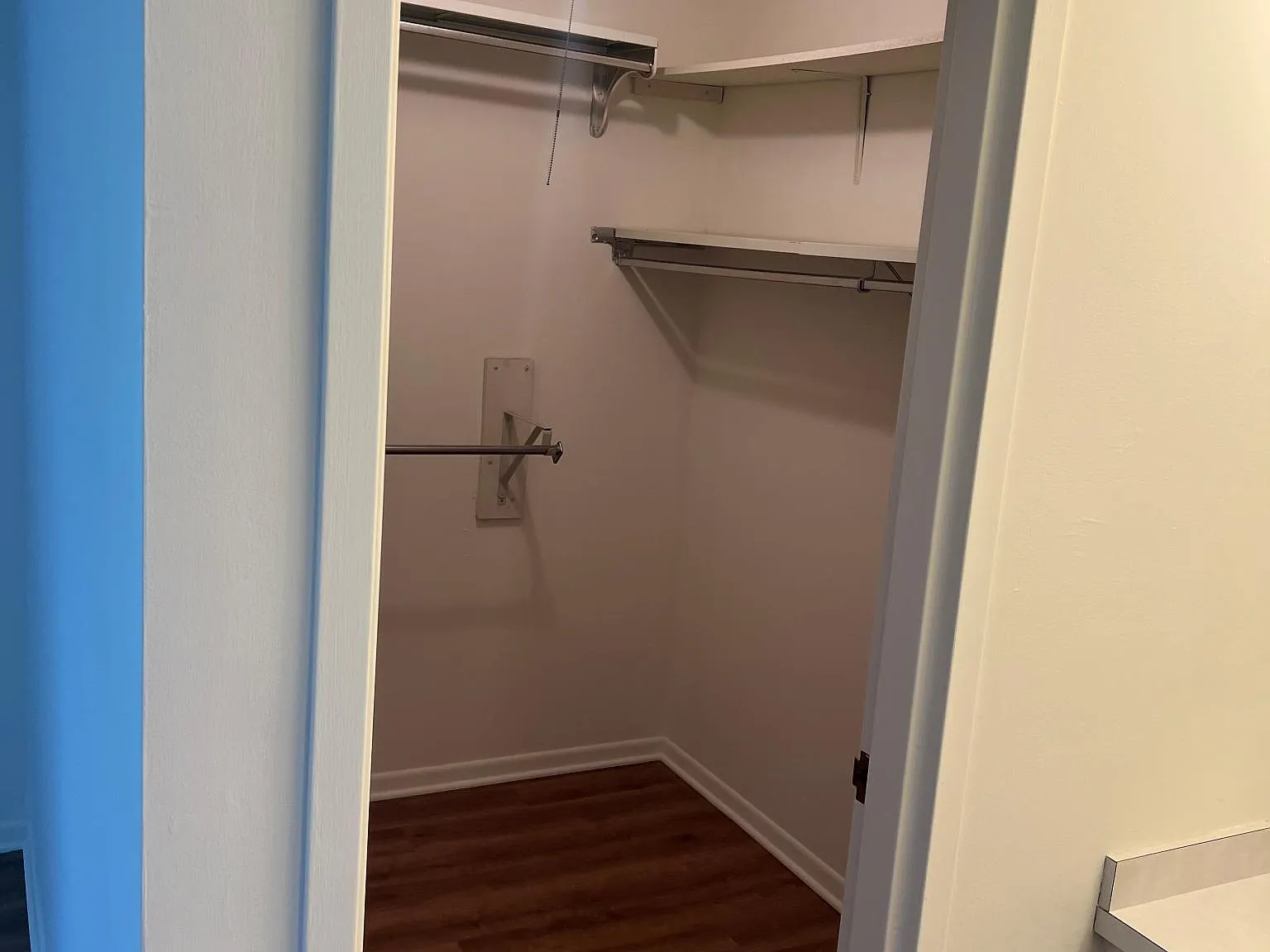 3 bed, 1358 sqft, $2,395 — Photo 3