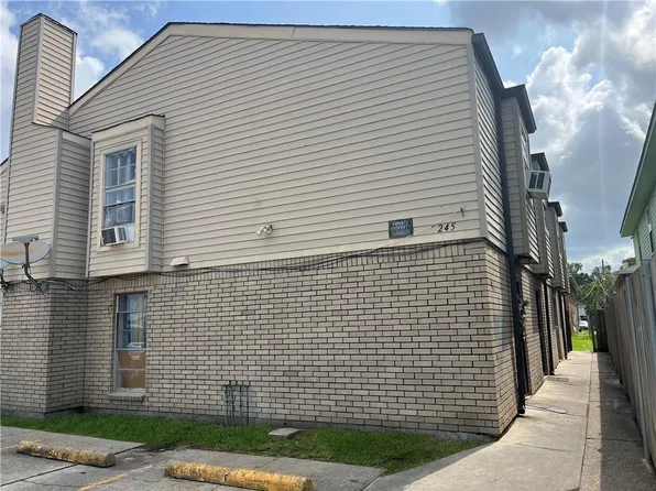 2245 Alex Kornman Blvd, Harvey, LA 70058