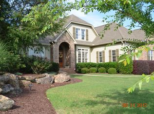 5 Laurel Grove Dr, Simpsonville, SC 29681