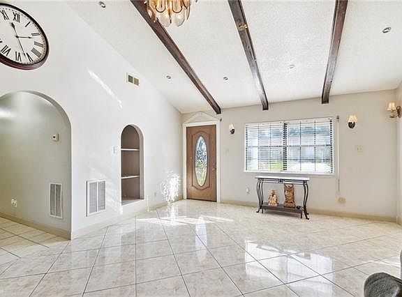 4th image of 1244 Manson Dr