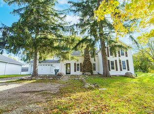2591 Marathon Rd, Lapeer, MI 48446