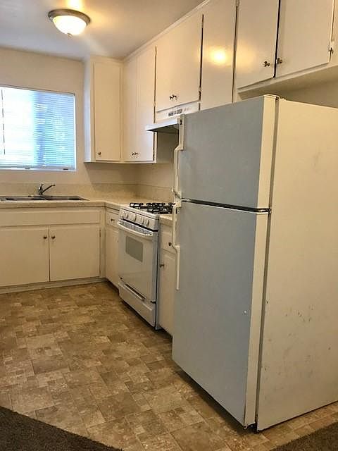 2nd image of 789 Calla Ave APT D