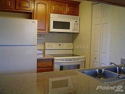 4th image of 2200 Gladys St APT 307