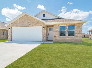 1713 Edwards St, Pea Ridge, AR 72751