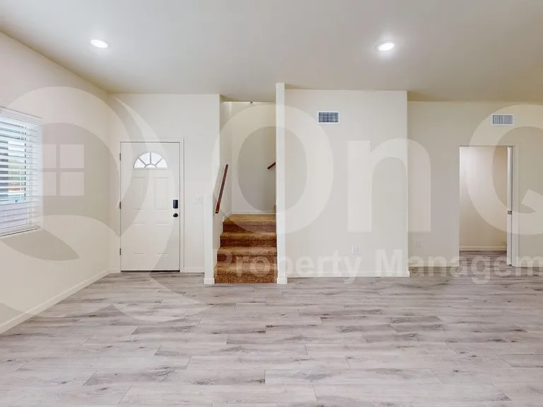 3726 E Mercedes Ct — Photo 12