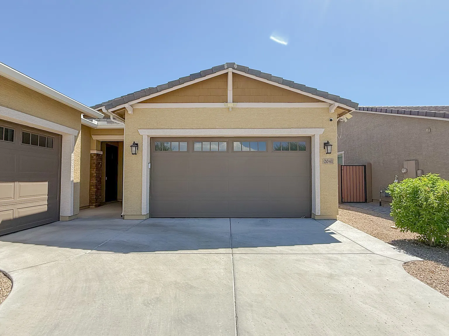2041 W Sierra Sunset Trl, Phoenix Az — Photo 4