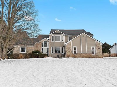 11163 Hammerstone Dr, South Lyon, MI, 48178
