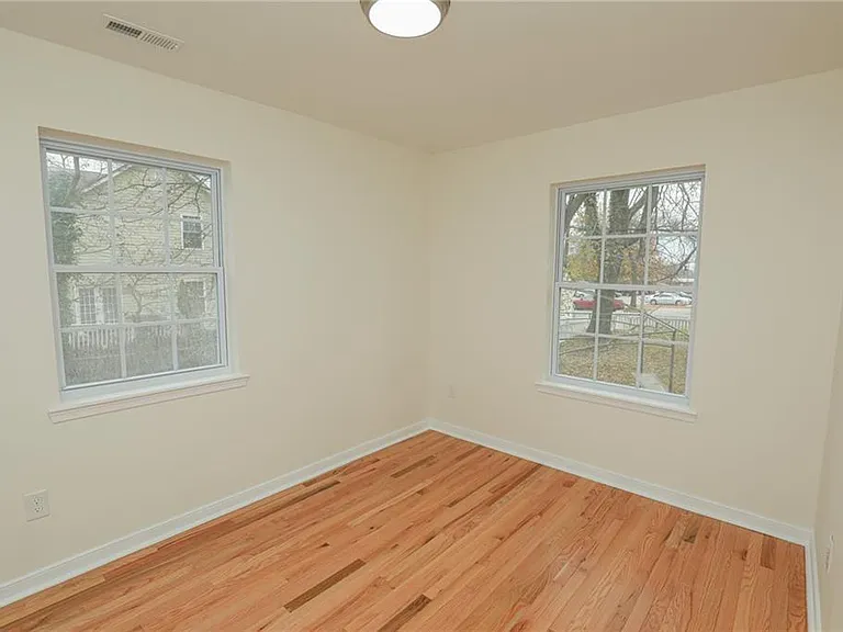 120 Lipscomb St — Photo 21