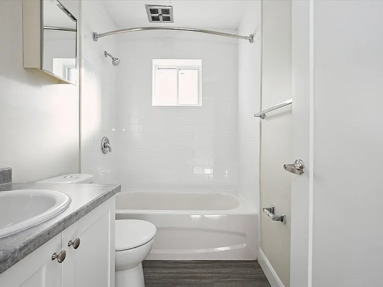 142 Allard St — Photo 15