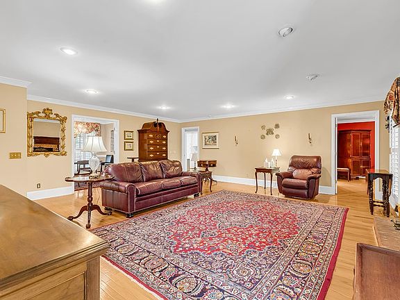 4th image of 801 Highway 701 South