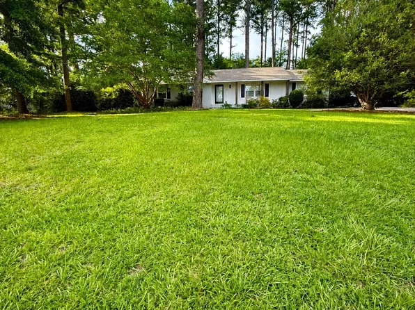 223 S Lake Drive, Thomson, GA 30824