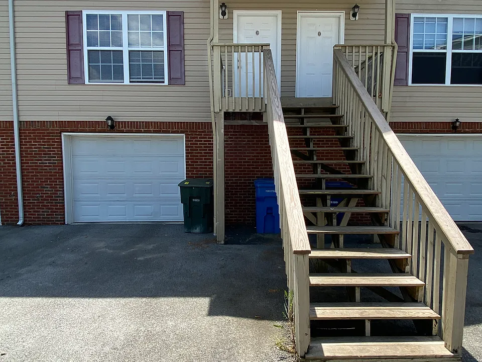 1308 Stratton Place Dr #C
